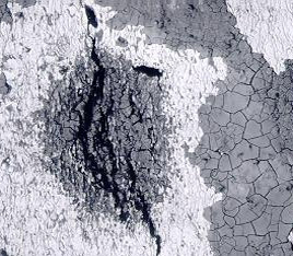 Stress corrosion cracking (SCC) at pitting in stainless steel drum