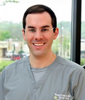 Warren-Seiler-Cosmetic-Laser-Surgery-Expert-Photo.jpg