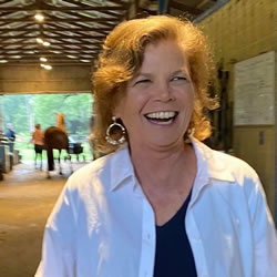 molly-cobb-equine-expert-photo.jpg