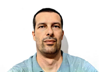 ricardo-bernardino-cloud-architect-consultant-photo.jpg