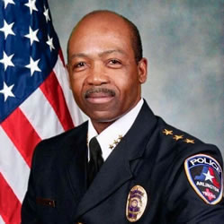 Dr. Theron Bowman police practices expert witness photo